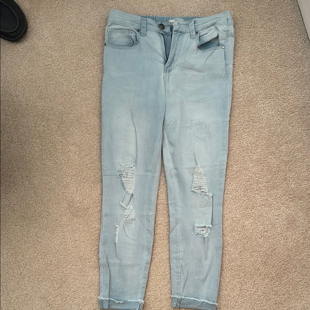 Grace & Lace Blue Cropped Ankle Jeans with Distressed Details